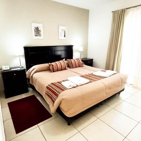 Laplace Hotel Córdoba Extérieur photo