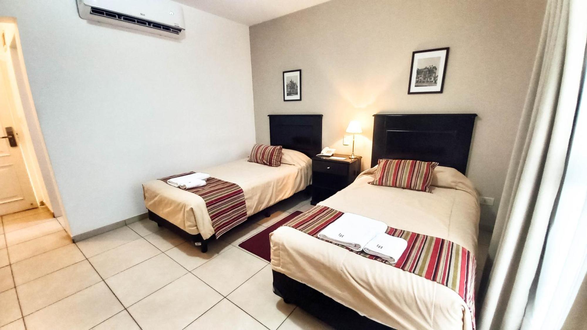 Laplace Hotel Córdoba Extérieur photo